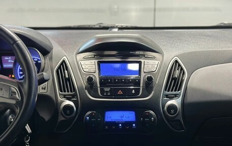 Hyundai ix35 I рестайлинг, 2010 год, 1 090 000 рублей, 12 фотография
