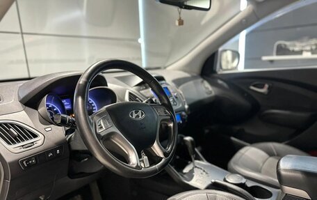 Hyundai ix35 I рестайлинг, 2010 год, 1 090 000 рублей, 13 фотография