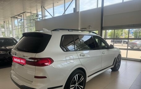 BMW X7, 2021 год, 7 650 000 рублей, 7 фотография
