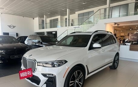 BMW X7, 2021 год, 7 650 000 рублей, 2 фотография