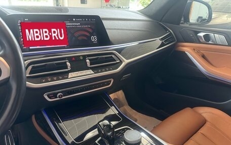 BMW X7, 2021 год, 7 650 000 рублей, 13 фотография