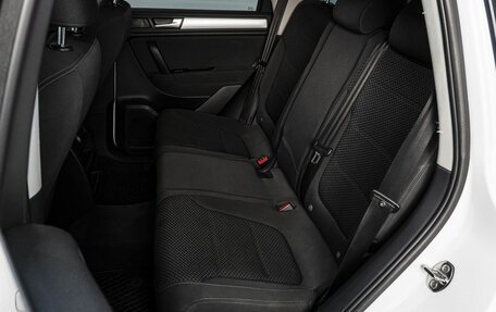 Volkswagen Touareg III, 2012 год, 2 249 000 рублей, 14 фотография