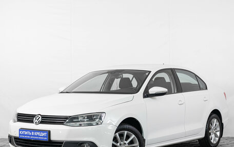 Volkswagen Jetta VI, 2012 год, 999 000 рублей, 3 фотография