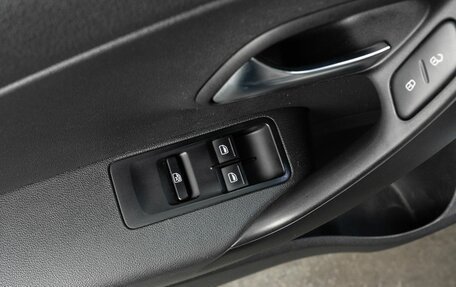 Volkswagen Polo VI (EU Market), 2018 год, 1 100 000 рублей, 12 фотография