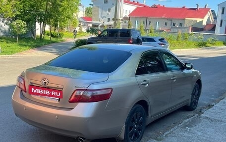 Toyota Camry, 2008 год, 1 010 000 рублей, 2 фотография