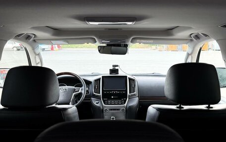 Toyota Land Cruiser 200, 2016 год, 5 250 000 рублей, 13 фотография