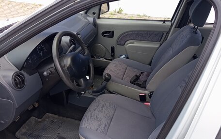 Renault Logan I, 2006 год, 300 000 рублей, 9 фотография