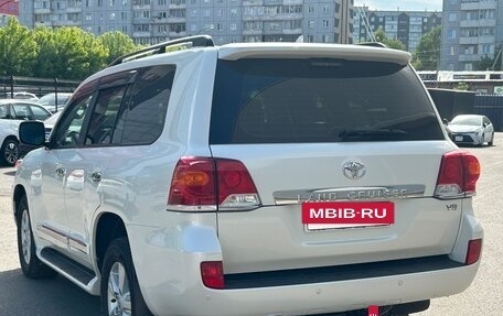Toyota Land Cruiser 200, 2013 год, 3 990 000 рублей, 6 фотография