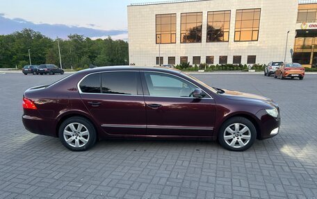 Skoda Superb III рестайлинг, 2009 год, 849 000 рублей, 6 фотография