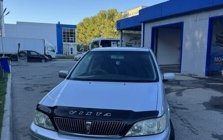 Toyota Vista V30, 2000 год, 499 999 рублей, 2 фотография