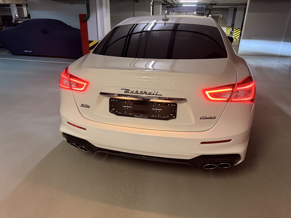 Maserati Ghibli M157 рестайлинг, 2021 год, 7 700 000 рублей, 4 фотография
