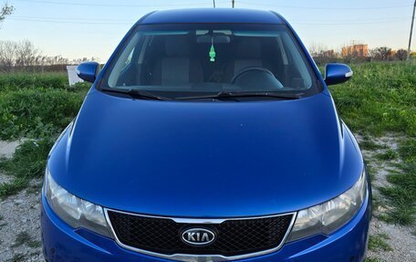 KIA Cerato III, 2010 год, 700 000 рублей, 1 фотография