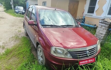 Renault Logan I, 2013 год, 440 000 рублей, 1 фотография