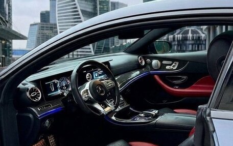 Mercedes-Benz E-Класс AMG, 2018 год, 5 450 000 рублей, 6 фотография