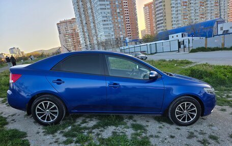 KIA Cerato III, 2010 год, 700 000 рублей, 2 фотография