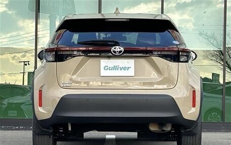 Toyota Yaris Cross, 2021 год, 1 270 000 рублей, 6 фотография