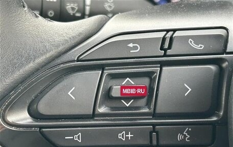 Toyota Yaris Cross, 2021 год, 1 270 000 рублей, 21 фотография
