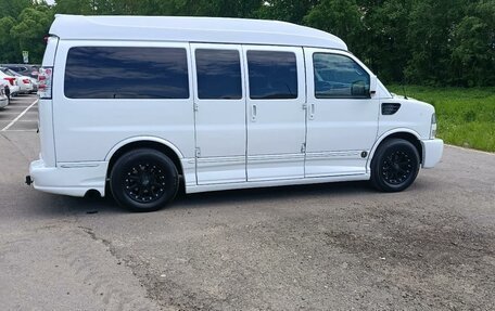 GMC Savana I, 2010 год, 3 450 000 рублей, 2 фотография