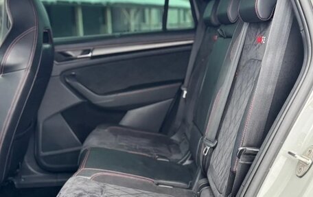 Skoda Kodiaq I, 2020 год, 2 335 000 рублей, 23 фотография