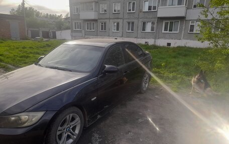 BMW 3 серия, 2005 год, 670 000 рублей, 8 фотография