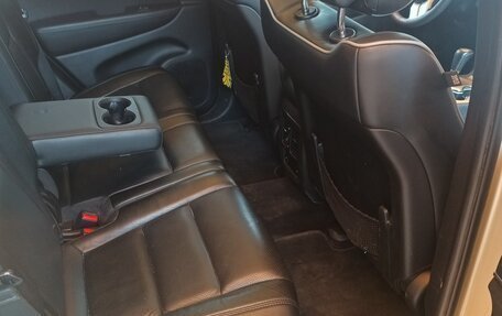 Jeep Grand Cherokee, 2011 год, 1 400 000 рублей, 10 фотография