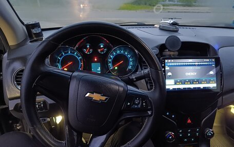 Chevrolet Cruze II, 2011 год, 780 000 рублей, 3 фотография