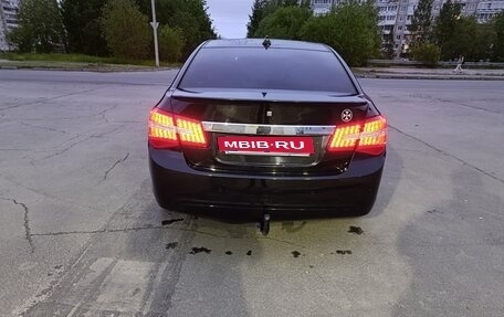 Chevrolet Cruze II, 2011 год, 780 000 рублей, 2 фотография