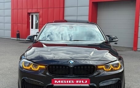 BMW 3 серия, 2017 год, 2 390 000 рублей, 4 фотография