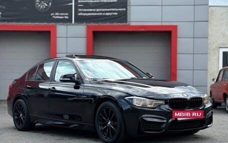 BMW 3 серия, 2017 год, 2 390 000 рублей, 3 фотография