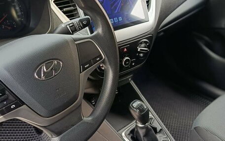 Hyundai Solaris II рестайлинг, 2020 год, 1 397 000 рублей, 6 фотография