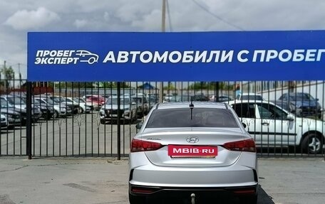 Hyundai Solaris II рестайлинг, 2020 год, 1 397 000 рублей, 9 фотография