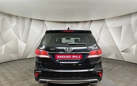 Hyundai Santa Fe III рестайлинг, 2017 год, 2 373 000 рублей, 8 фотография