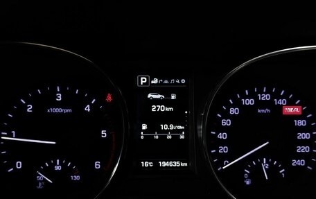 Hyundai Santa Fe III рестайлинг, 2017 год, 2 373 000 рублей, 17 фотография
