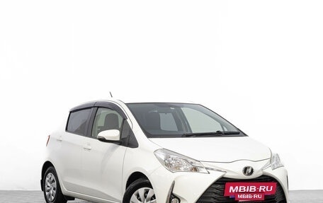 Toyota Vitz, 2017 год, 949 000 рублей, 2 фотография