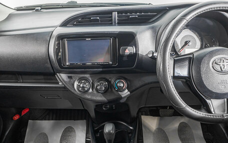Toyota Vitz, 2017 год, 949 000 рублей, 16 фотография