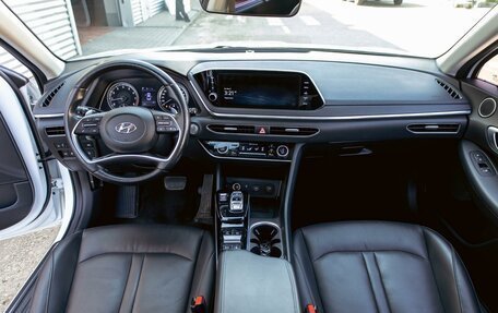 Hyundai Sonata VIII, 2021 год, 2 395 000 рублей, 16 фотография