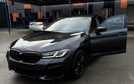 BMW 5 серия, 2020 год, 4 600 000 рублей, 3 фотография