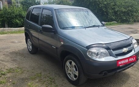 Chevrolet Niva I рестайлинг, 2015 год, 650 000 рублей, 6 фотография