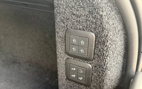 Land Rover Range Rover IV рестайлинг, 2019 год, 7 300 000 рублей, 34 фотография