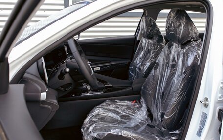 Hyundai Elantra, 2026 год, 2 895 000 рублей, 11 фотография