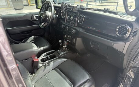 Jeep Wrangler, 2020 год, 5 700 000 рублей, 19 фотография