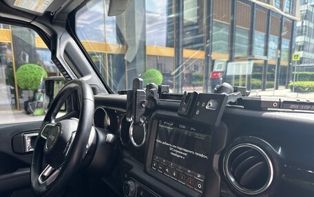 Jeep Wrangler, 2020 год, 5 700 000 рублей, 21 фотография