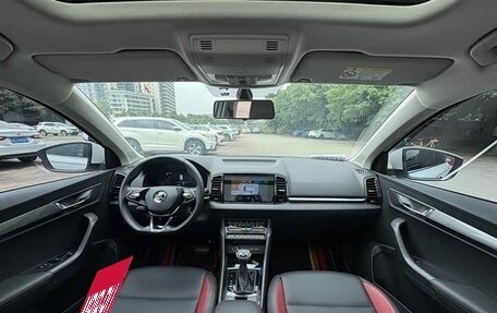 Skoda Karoq I, 2022 год, 1 850 018 рублей, 11 фотография
