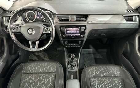 Skoda Rapid I, 2019 год, 1 100 000 рублей, 8 фотография