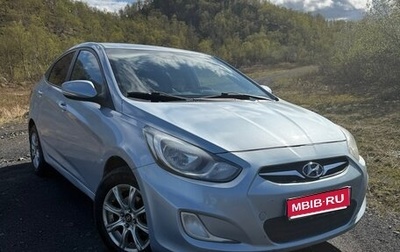 Hyundai Solaris II рестайлинг, 2013 год, 680 000 рублей, 1 фотография