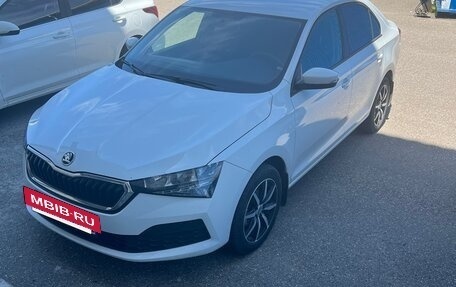 Skoda Rapid II, 2020 год, 1 435 000 рублей, 2 фотография