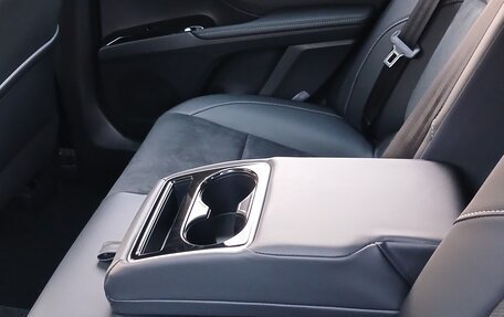 Toyota Camry, 2025 год, 4 599 000 рублей, 10 фотография