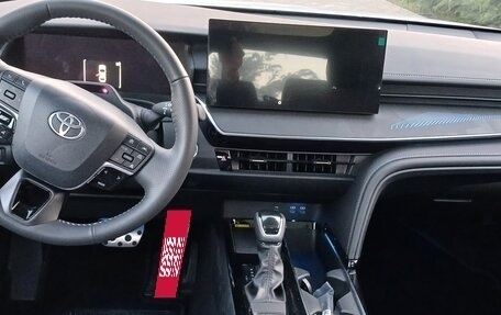 Toyota Camry, 2025 год, 4 599 000 рублей, 8 фотография