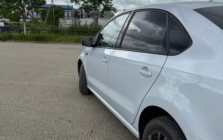 Volkswagen Polo VI (EU Market), 2018 год, 1 200 000 рублей, 2 фотография