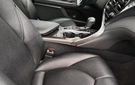 Toyota Camry, 2021 год, 2 300 000 рублей, 7 фотография